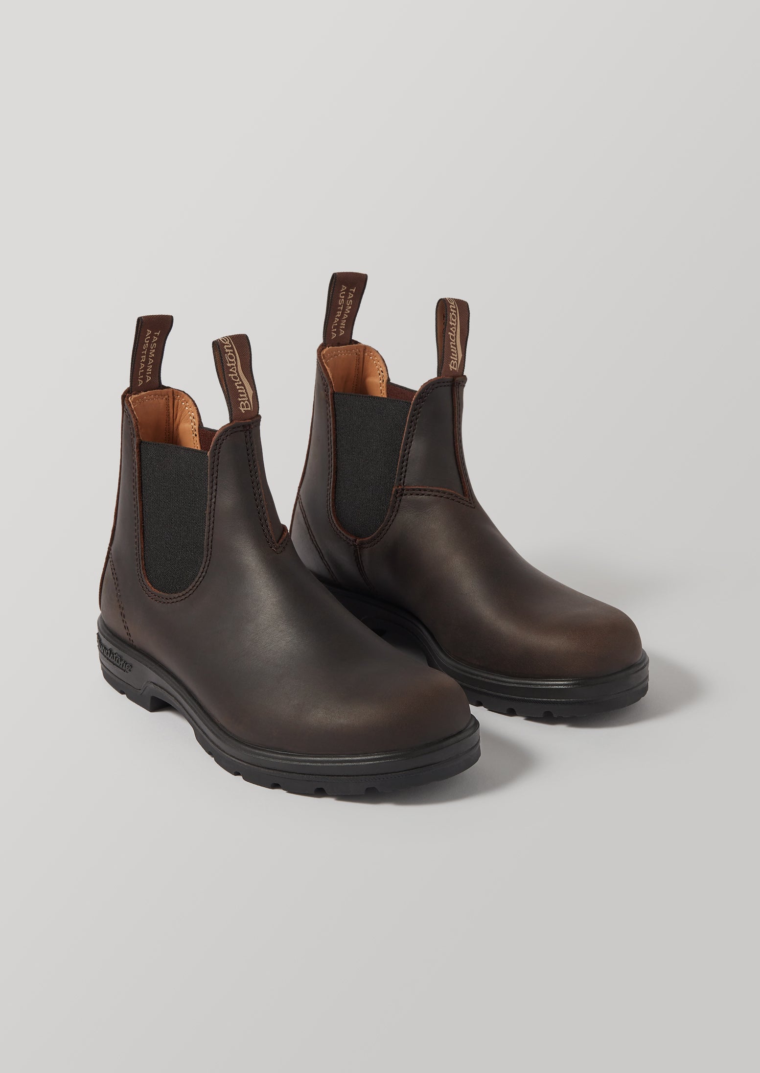 Blundstone Leather Chelsea Boots Chocolate TOAST