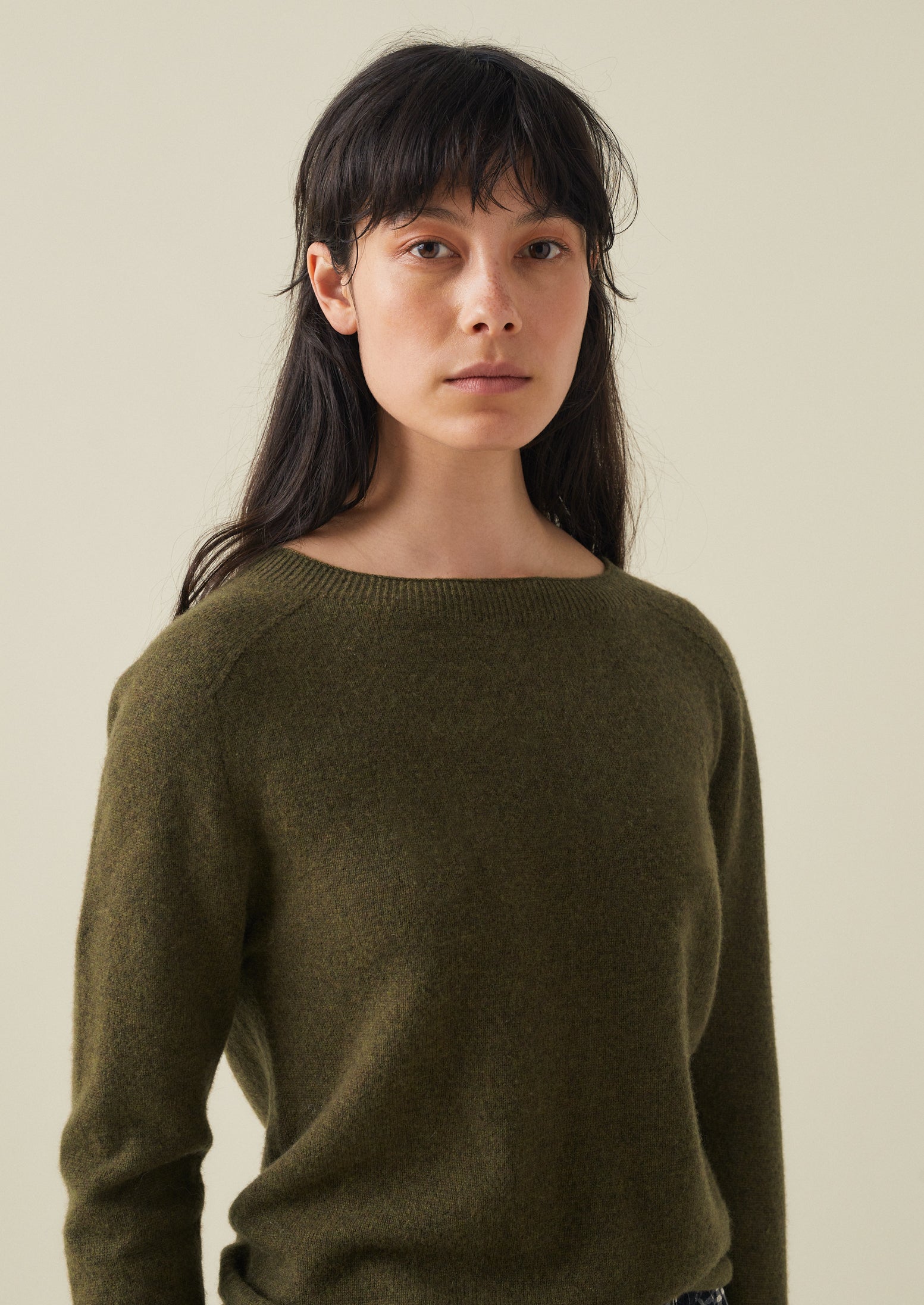 Olive green outlet cashmere sweater