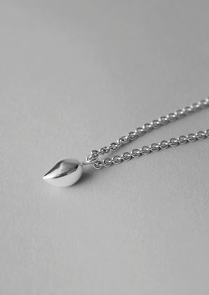 Sally Lacock Pod Pendant Necklace | Silver