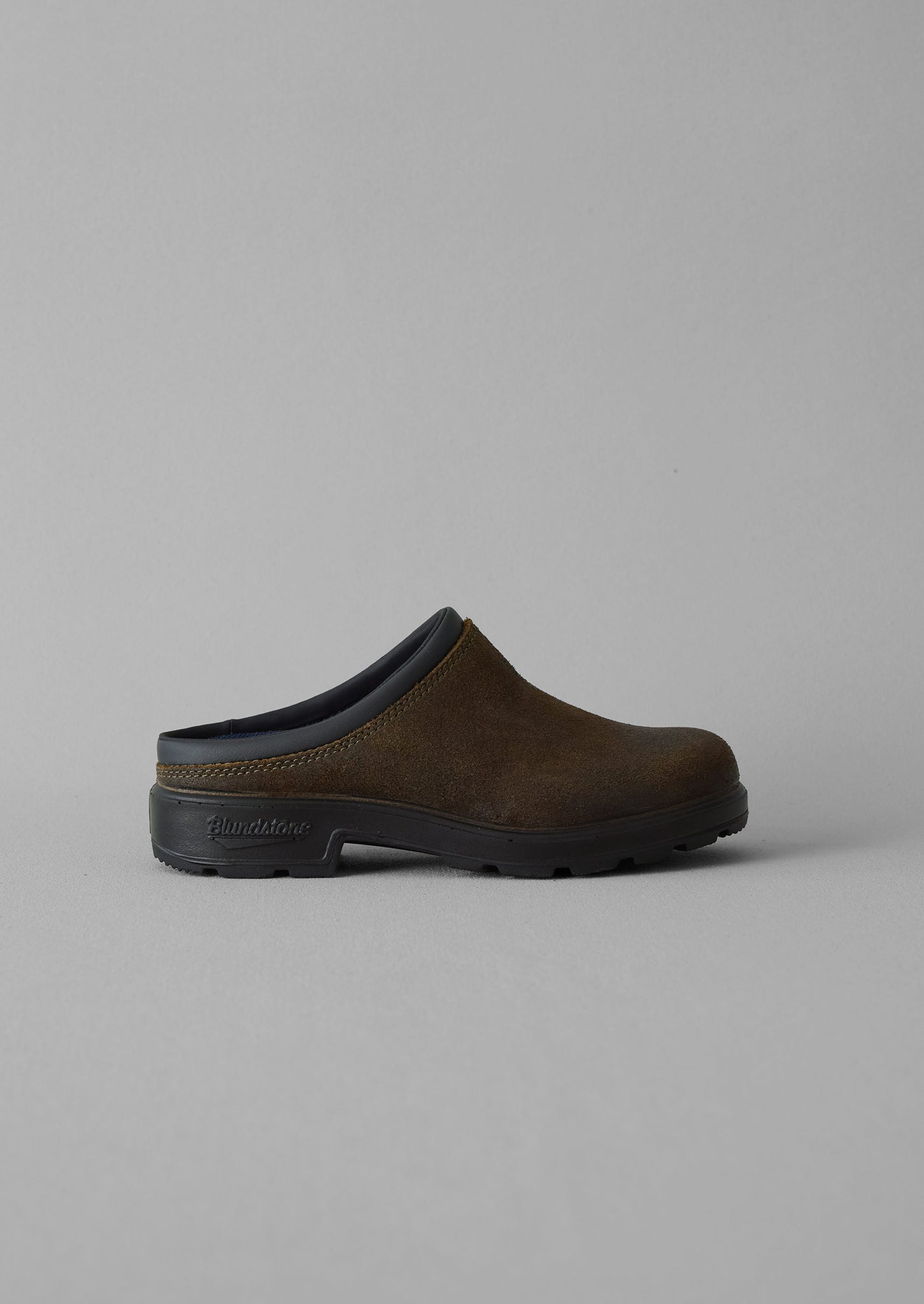 Blundstone Waxed Suede Clogs | Olive