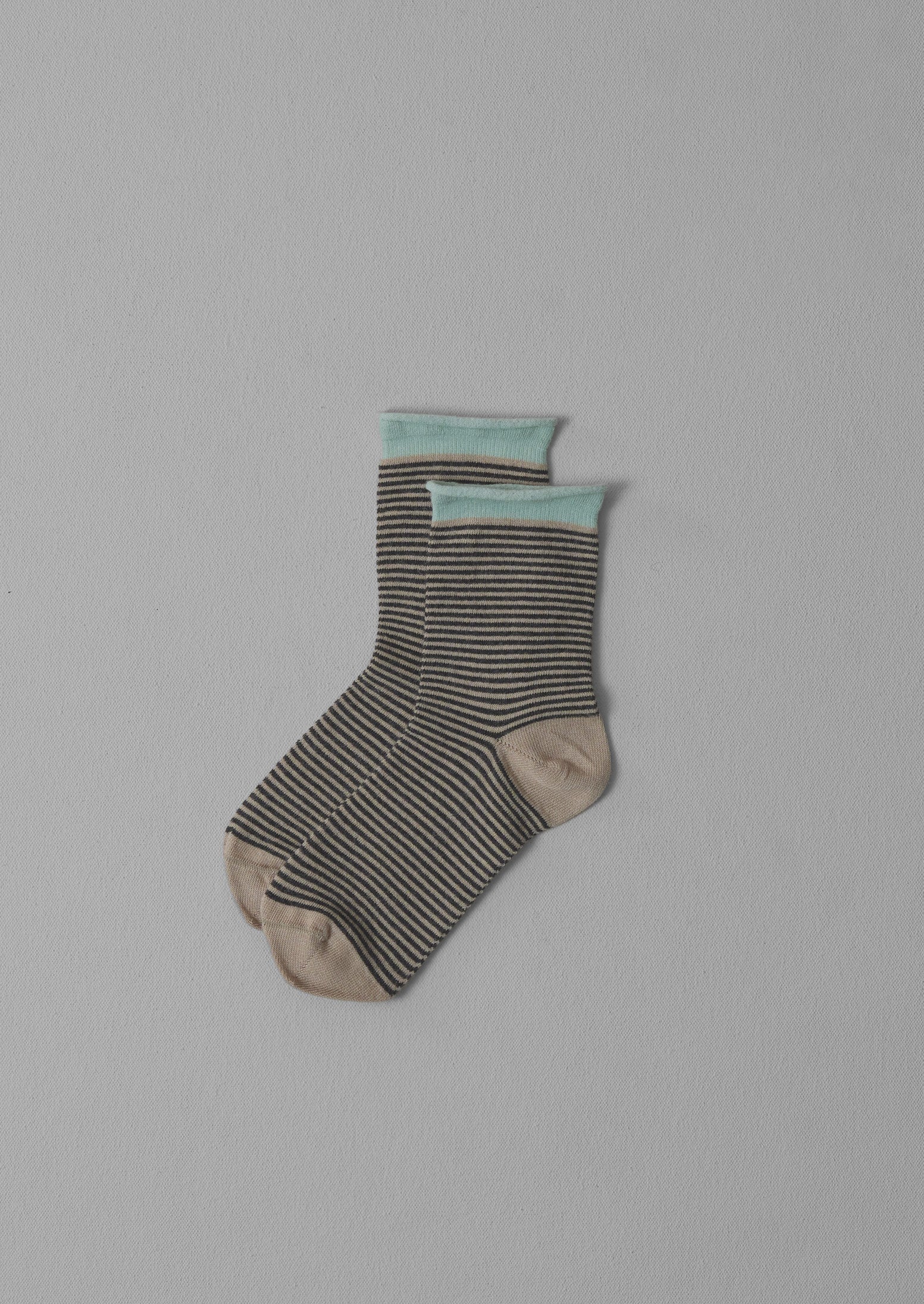 Fine Stripe Cotton Cashmere Socks | Parchment/Charcoal | TOAST