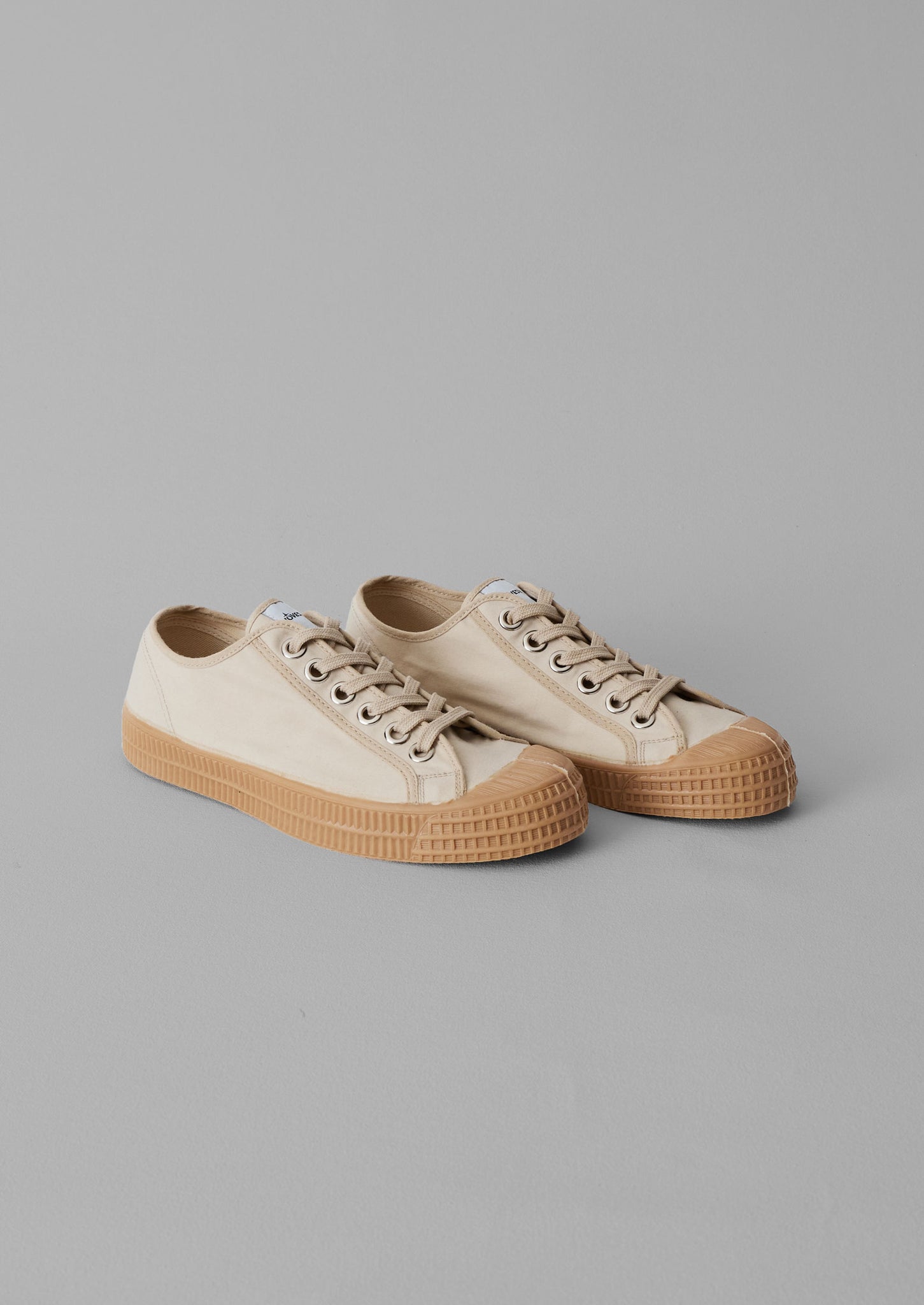 Novesta Star Master Waxed Cotton Plimsolls | Birch