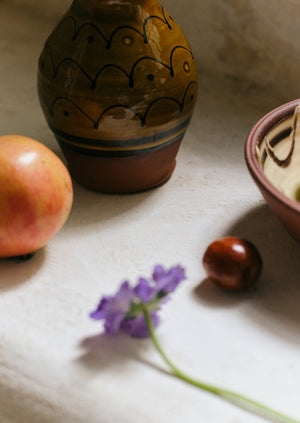 Frances Savage Slipware Vase | Honey/Terracotta