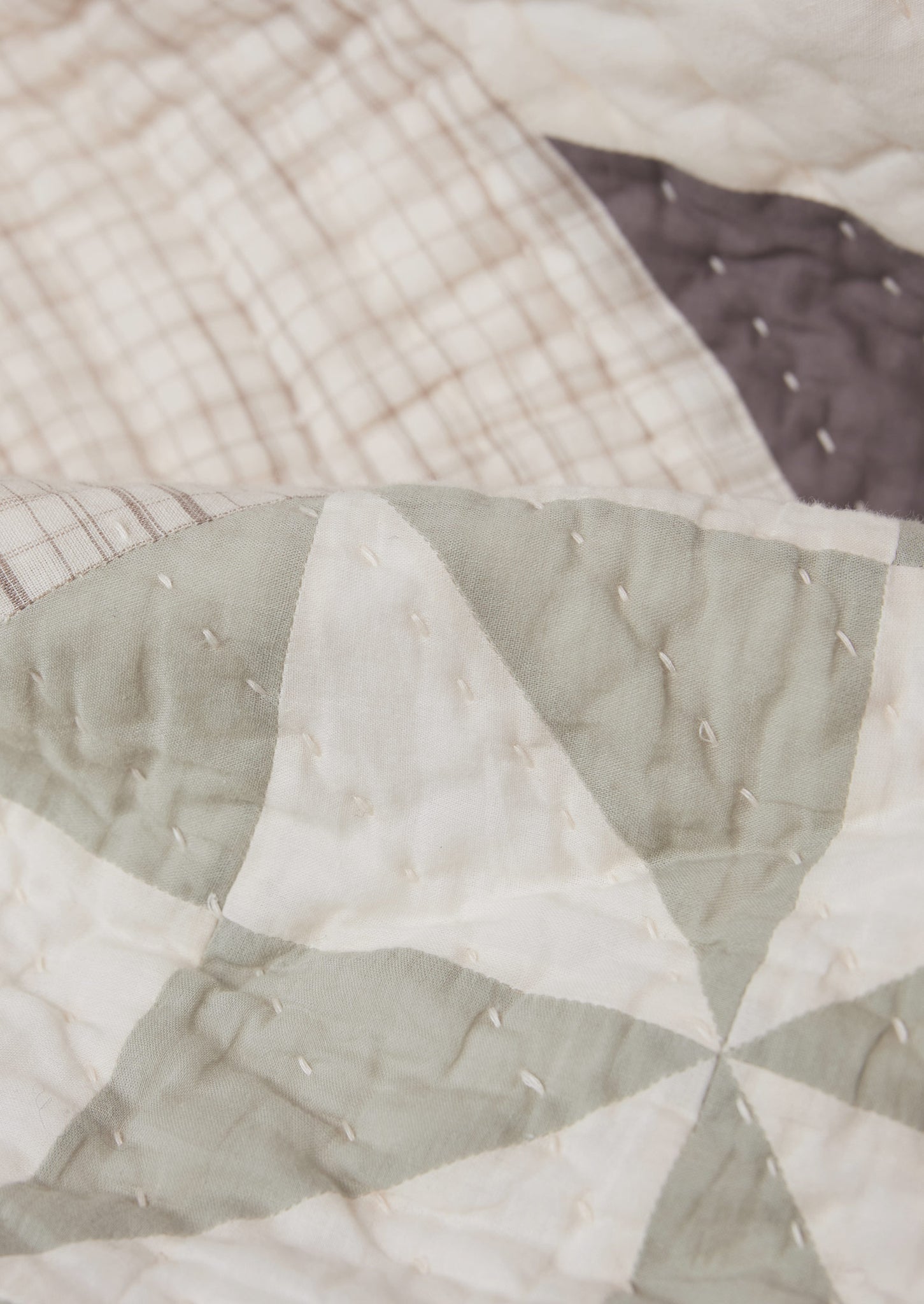 Maia Patchwork Cotton Quilt | Ecru/Multi