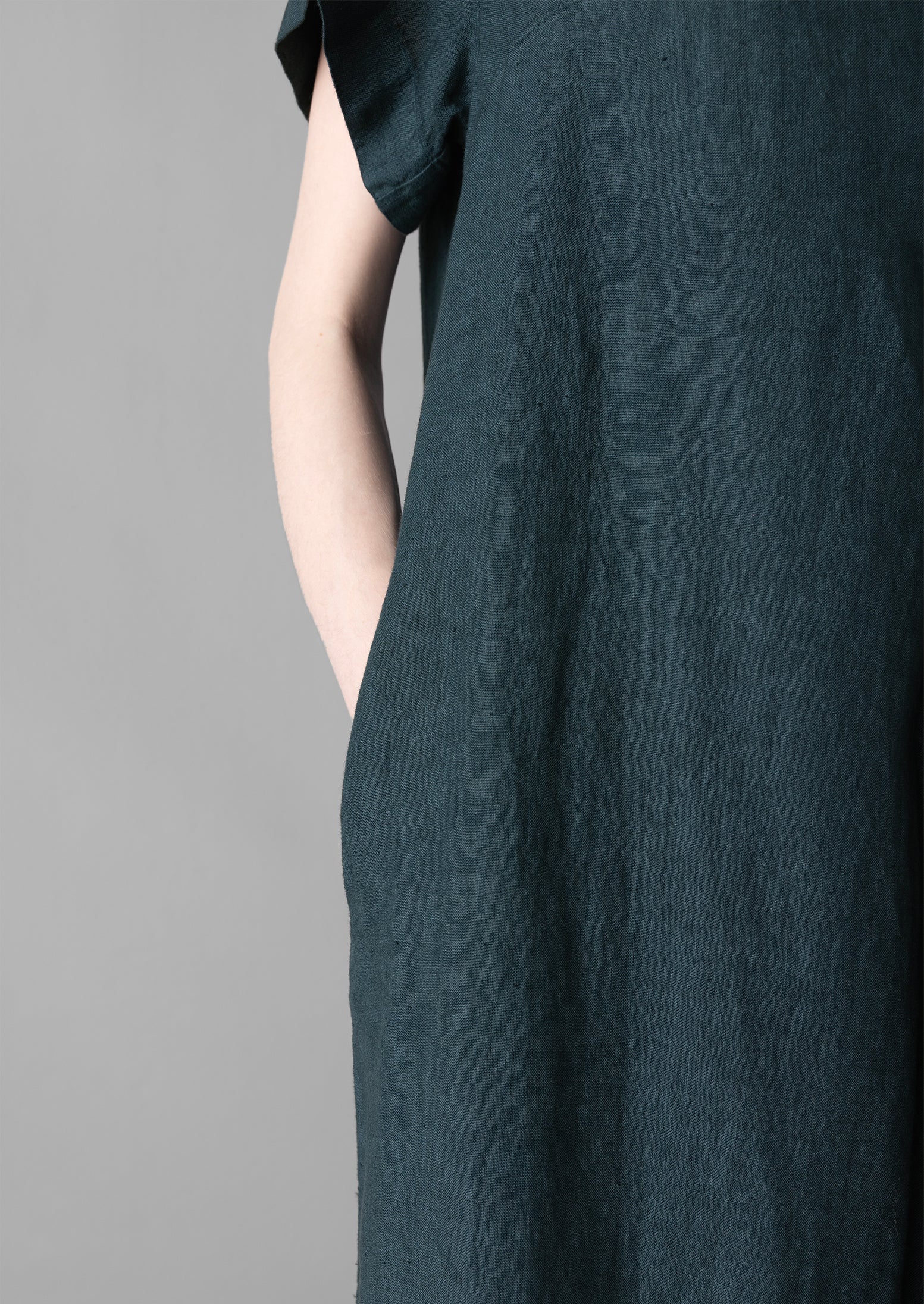 Rounded Garment Dyed Linen Dress | Puck | TOAST