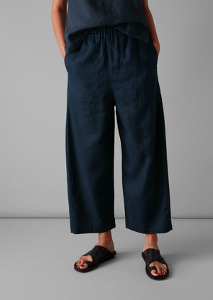 Garment Dyed Linen Barrel Leg Trousers | Midnight