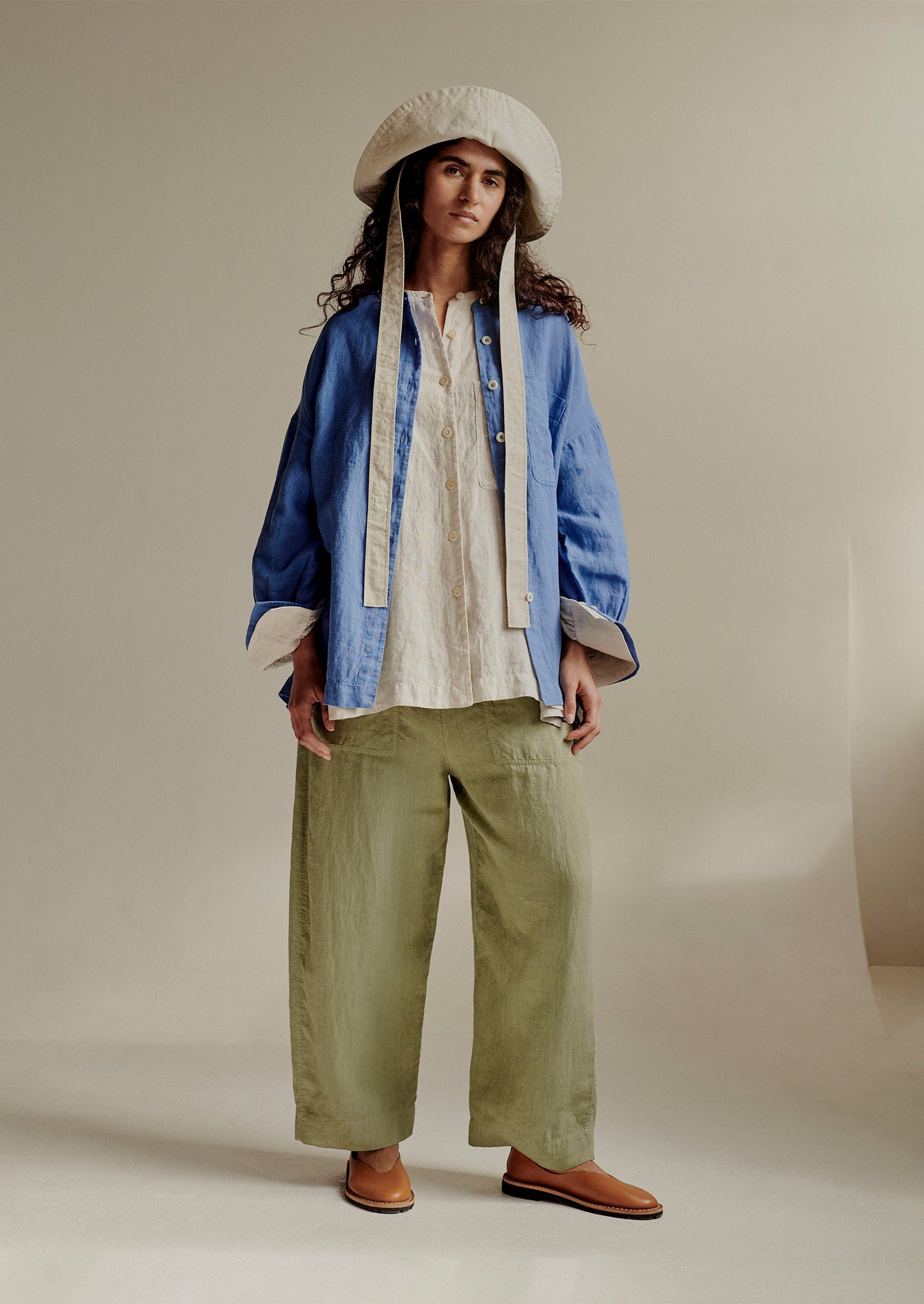 Garment Dyed Linen Barrel Leg Trousers | Salvia