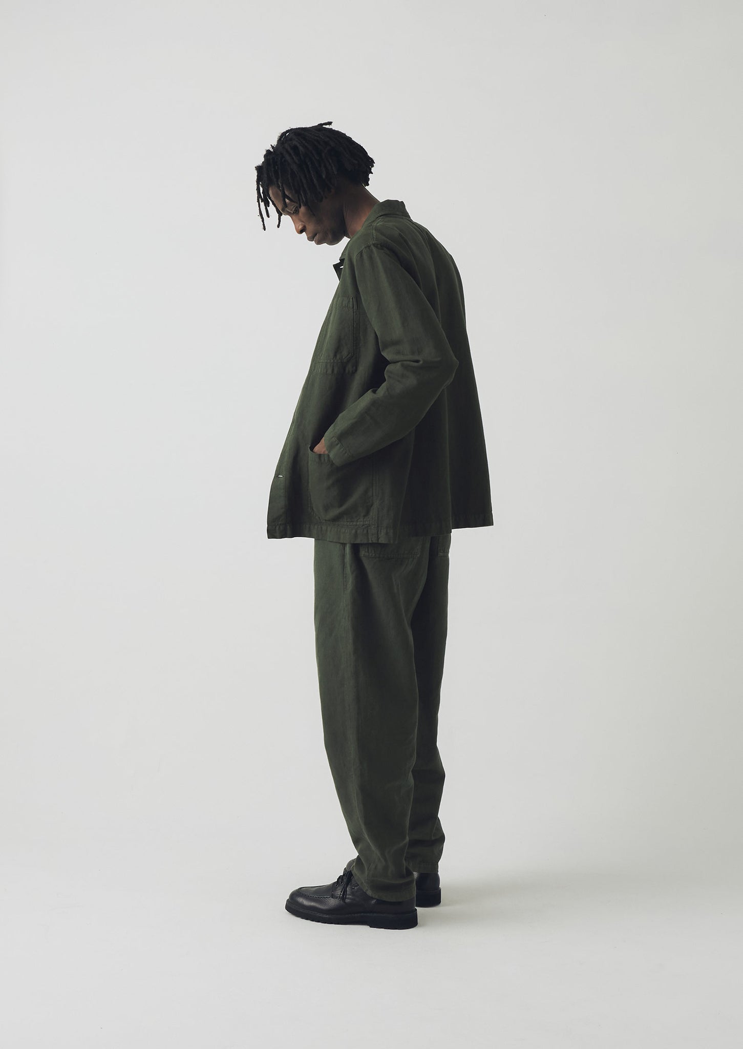 Arlo Garment Dyed Herringbone Jacket | Dark Moss