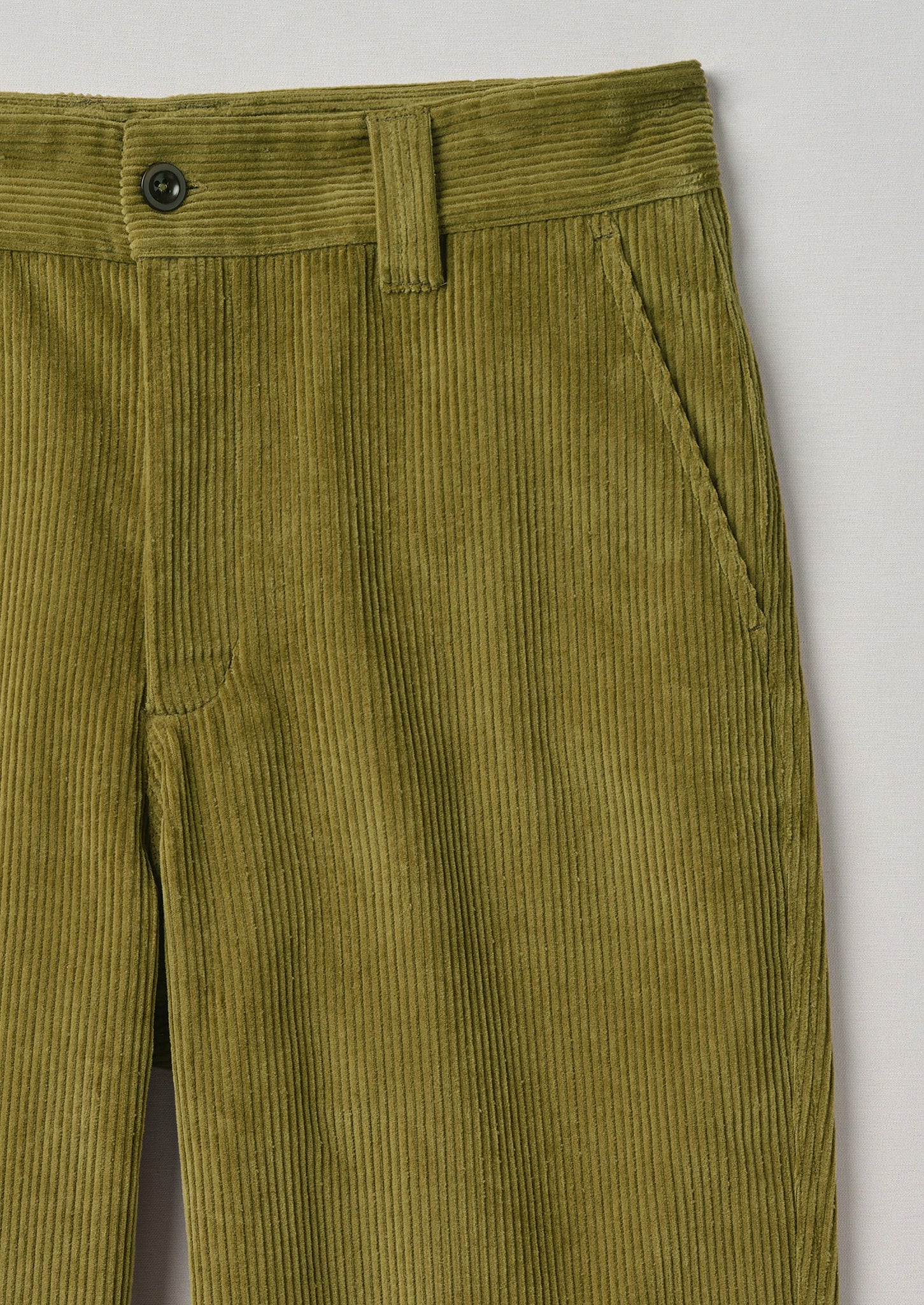 Corduroy trousers in Green: Luxury Italian Trousers for Men | Boglioli®