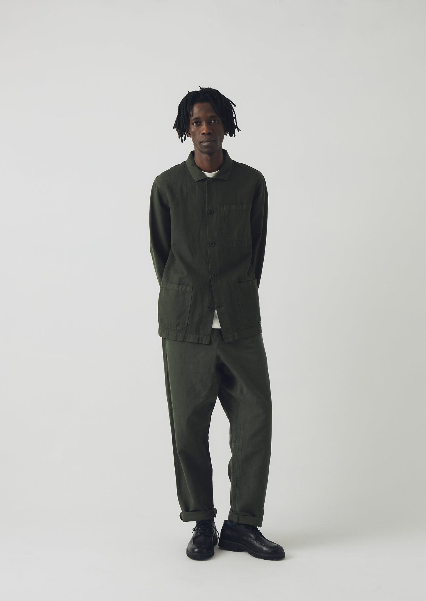 Alfie Garment Dyed Herringbone Trousers | Dark Moss