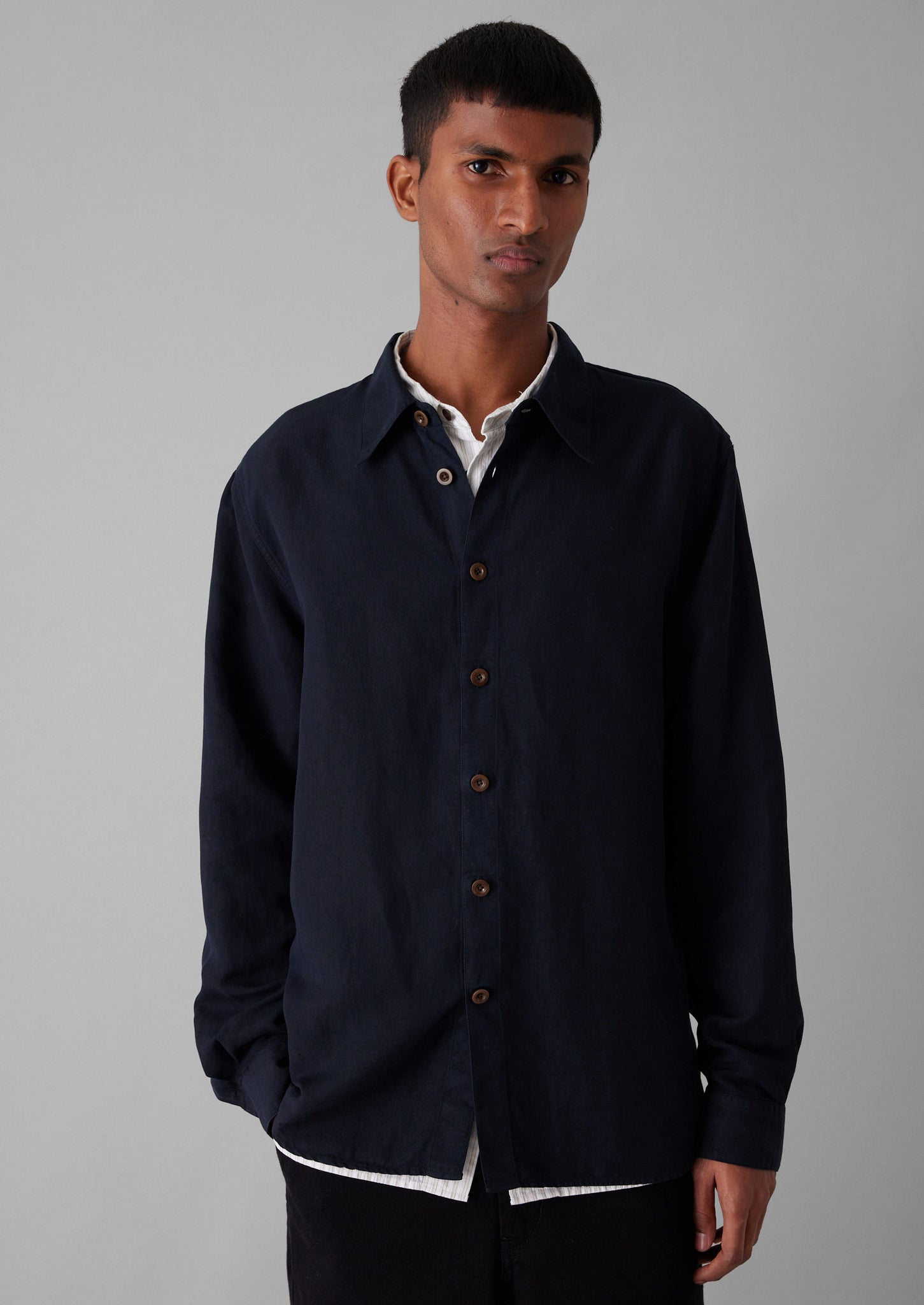 Garment Dyed Point Collar Shirt | Midnight