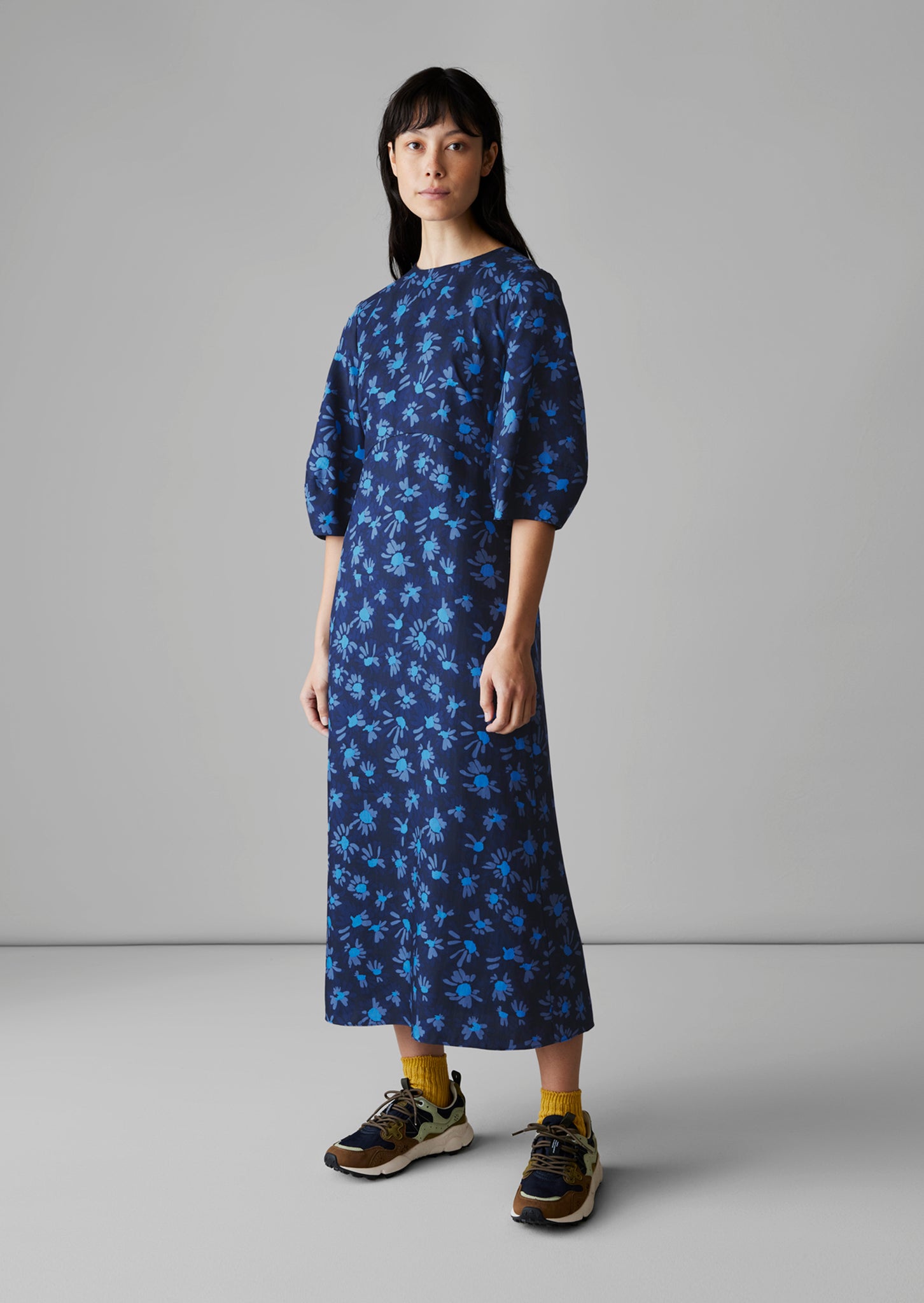 Rounded Sleeve Painted Daisy Dress | Slate Navy/Enamel