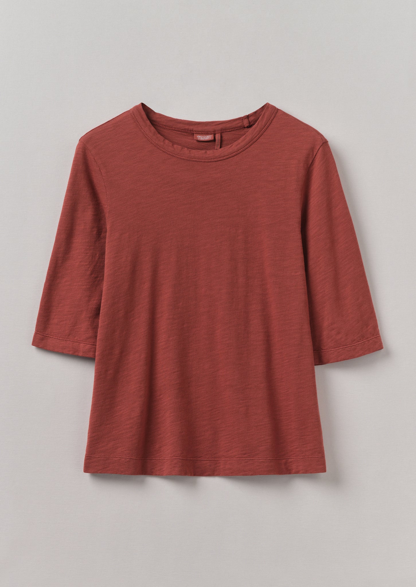 Cleo Garment Dyed Organic Cotton Tee | Braeburn Red