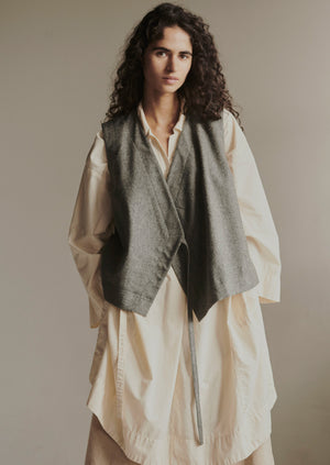 Wool Flannel Sleeveless Jacket | Grey Melange