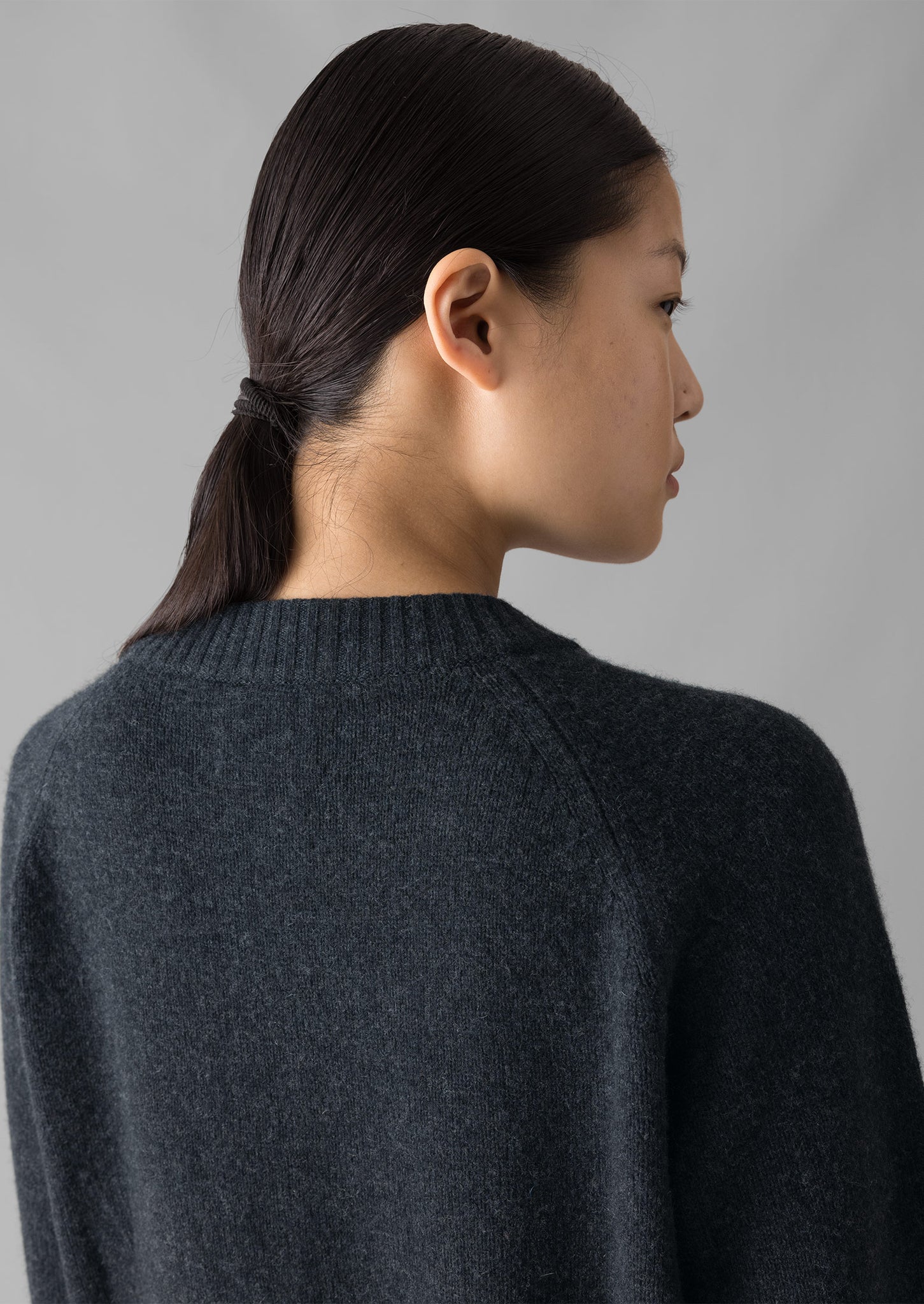 Eden Wool Cashmere Raglan Cardigan | Charcoal