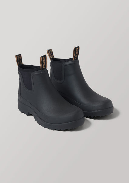 Tretorn Terrang Boots | Black | TOAST